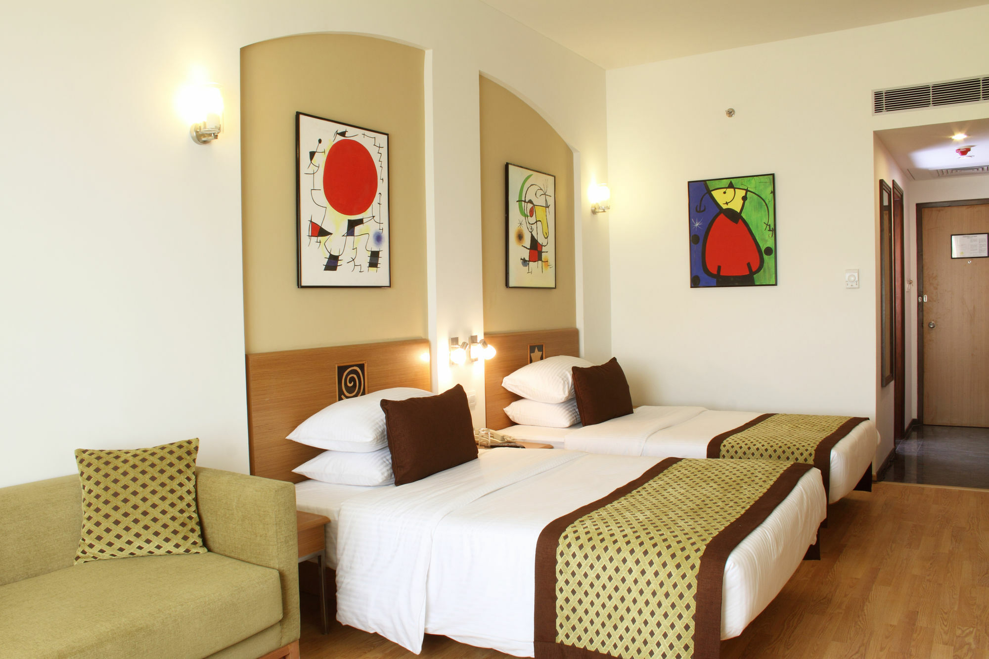 Lemon Tree Hotel Electronics City Kammasandra Номер фото